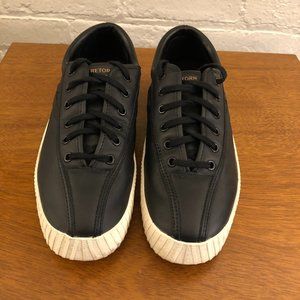 Tretorn Women's NYLITE2BOLD Sneaker